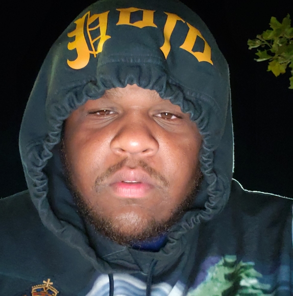 Meet your Posher, Mark - Picture 1 of 1